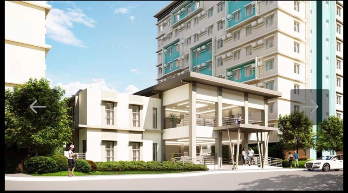 One Spatial Two Bedroom Condominium Unit With Pool And Gym Free Netflix And Wifi Iloilo City Luaran gambar